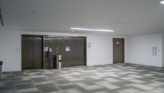 Enlarge photo 44