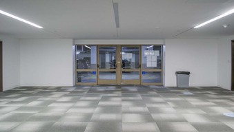 Enlarge photo 46