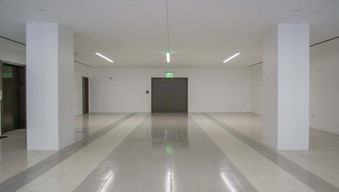 Enlarge photo 51