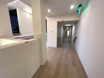 Enlarge photo 39