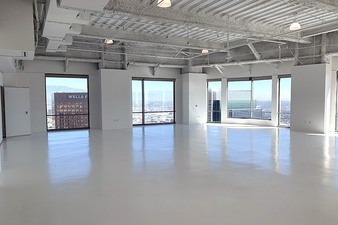 US BANK TOWER-LP