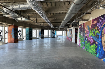 Enlarge photo 84