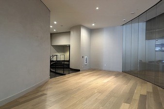 Enlarge photo 176