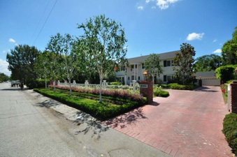Enlarge photo 15