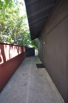 Enlarge photo 122