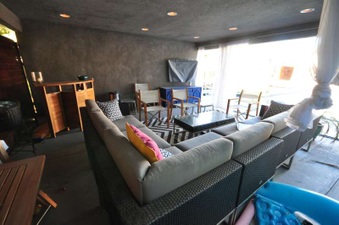 Enlarge photo 58