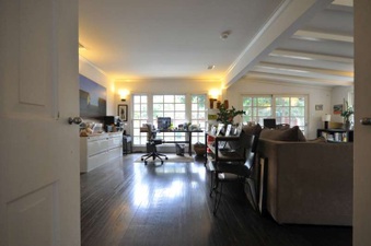 Enlarge photo 25