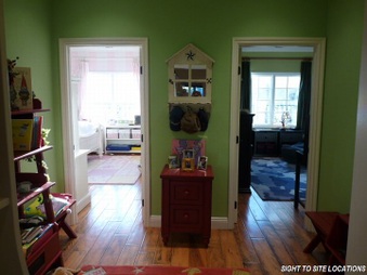 Enlarge photo 45
