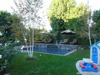 Enlarge photo 56