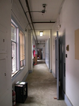 Enlarge photo 15