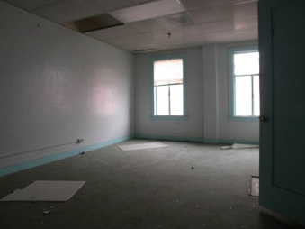 Enlarge photo 56