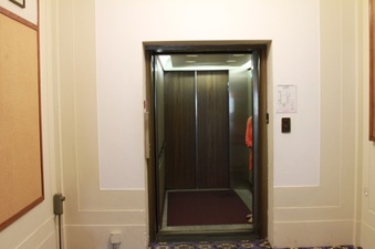 Enlarge photo 13