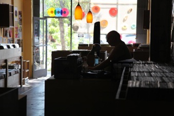 Enlarge photo 10