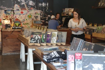 Enlarge photo 3