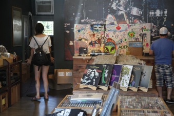 Enlarge photo 6