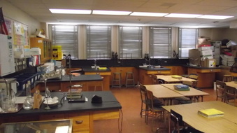 SCIENCE ROOM