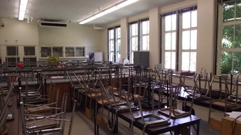 SCIENCE ROOM