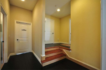 Enlarge photo 47