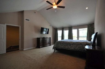 Enlarge photo 49