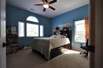 Enlarge photo 52