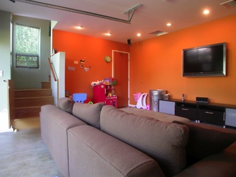 Enlarge photo 24
