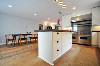 Enlarge photo 25