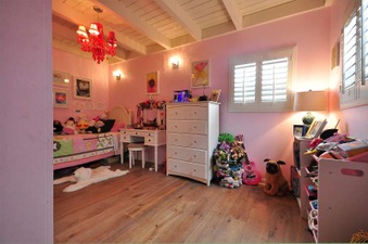 Enlarge photo 31