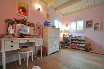Enlarge photo 34