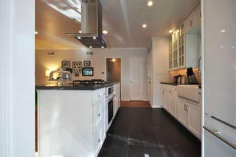 Enlarge photo 29