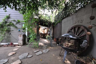 Enlarge photo 56