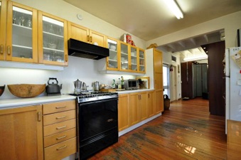Enlarge photo 21
