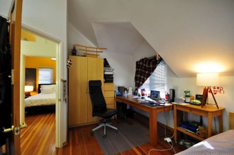 Enlarge photo 24