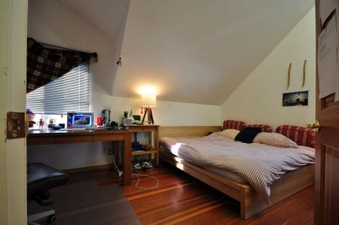 Enlarge photo 32