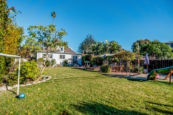 Enlarge photo 30