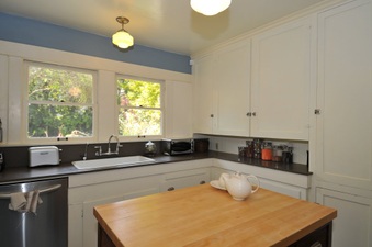 Enlarge photo 22