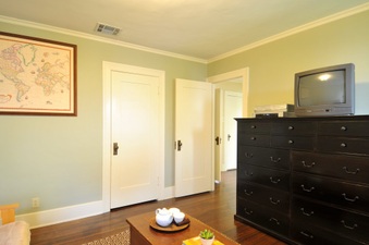 Enlarge photo 30