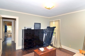 Enlarge photo 35