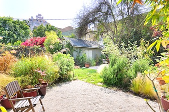 Enlarge photo 46
