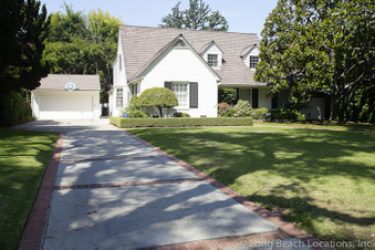 Wood Block House-4219 LB Locations
