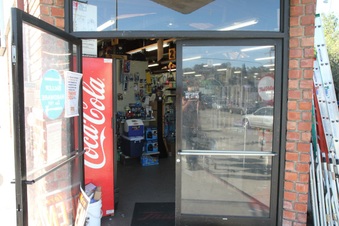 Enlarge photo 14