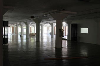Enlarge photo 3