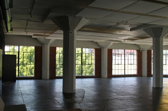 Enlarge photo 12
