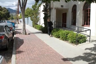 Enlarge photo 69