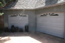 Philen Garages & Guest House