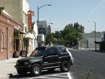Enlarge photo 102