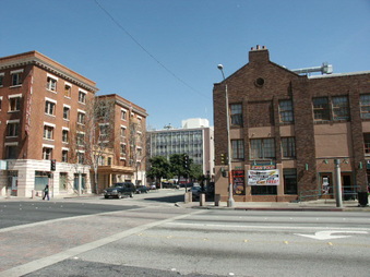 Enlarge photo 148