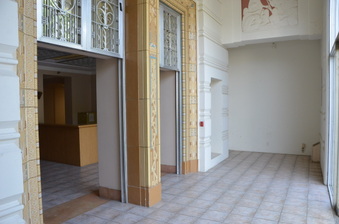 Enlarge photo 40