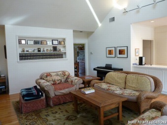 Enlarge photo 22