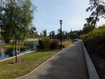 Enlarge photo 33