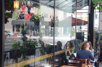 Enlarge photo 23